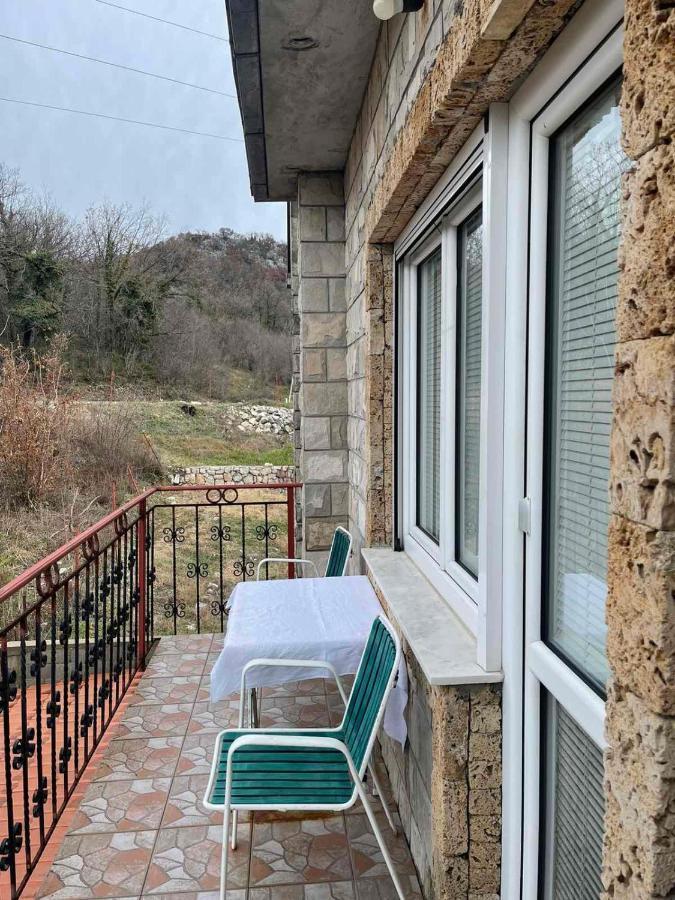 Guesthouse Petrovic Virpazar Exterior foto